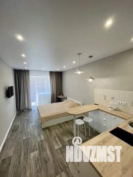 Студия квартира, посуточно, 28м2, 4/9 этаж