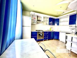 3-к квартира, посуточно, 65м2, 6/10 этаж