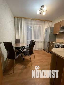 1-к квартира, посуточно, 36м2, 2/10 этаж