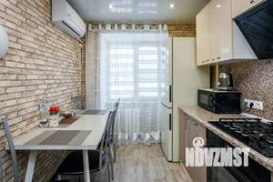 3-к квартира, посуточно, 54м2, 1/9 этаж