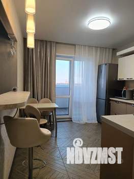 1-к квартира, посуточно, 42м2, 6/20 этаж