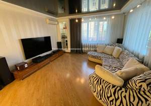 4-к квартира, на длительный срок, 143м2, 6/10 этаж