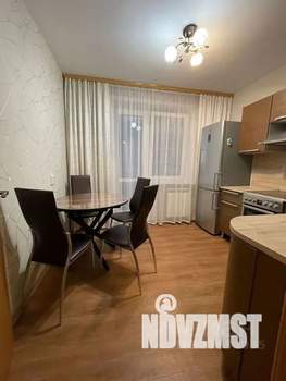 1-к квартира, посуточно, 36м2, 2/10 этаж