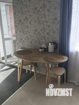 Студия квартира, посуточно, 28м2, 5/5 этаж