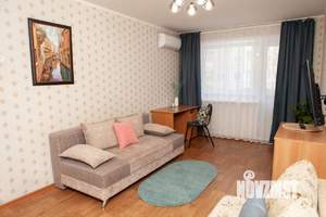 2-к квартира, посуточно, 50м2, 3/5 этаж