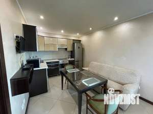 1-к квартира, посуточно, 56м2, 8/10 этаж