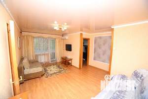 2-к квартира, посуточно, 52м2, 3/5 этаж