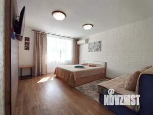 1-к квартира, посуточно, 35м2, 3/10 этаж