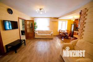 3-к квартира, посуточно, 70м2, 2/3 этаж