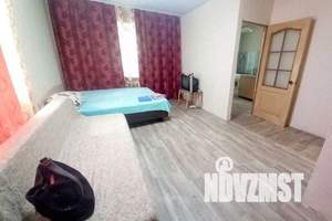 1-к квартира, посуточно, 33м2, 1/5 этаж
