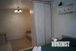 1-к квартира, посуточно, 36м2, 1/9 этаж