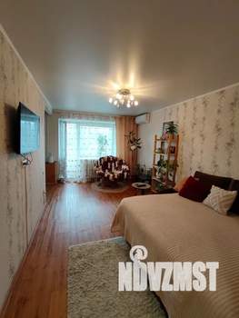 1-к квартира, посуточно, 35м2, 4/9 этаж