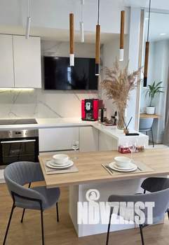 Студия квартира, посуточно, 48м2, 17/17 этаж