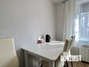 2-к квартира, посуточно, 50м2, 1/10 этаж