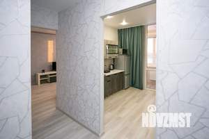 1-к квартира, посуточно, 37м2, 4/9 этаж