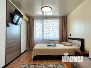 1-к квартира, посуточно, 34м2, 1/1 этаж