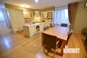 4-к квартира, на длительный срок, 180м2, 9/9 этаж