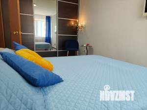 1-к квартира, посуточно, 36м2, 2/9 этаж