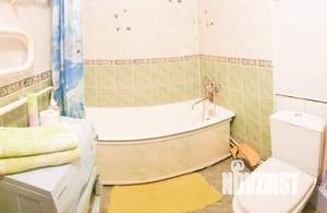 Студия квартира, посуточно, 35м2, 4/5 этаж