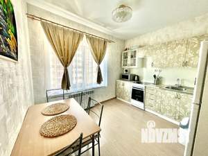 1-к квартира, посуточно, 40м2, 14/25 этаж