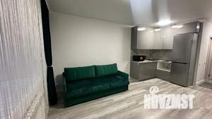 Студия квартира, посуточно, 30м2, 1/9 этаж