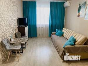 1-к квартира, посуточно, 35м2, 1/1 этаж