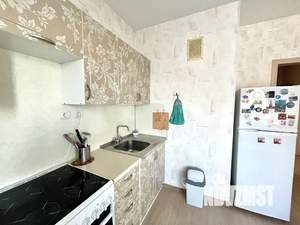 1-к квартира, посуточно, 40м2, 14/25 этаж