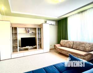 3-к квартира, посуточно, 65м2, 1/1 этаж