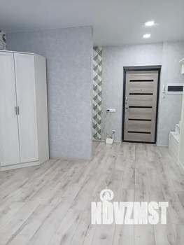 Студия квартира, посуточно, 37м2, 1/26 этаж