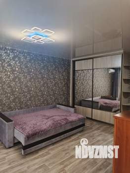 Студия квартира, посуточно, 33м2, 2/5 этаж