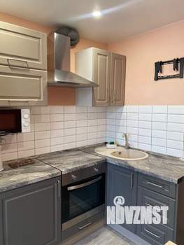 1-к квартира, посуточно, 32м2, 2/9 этаж