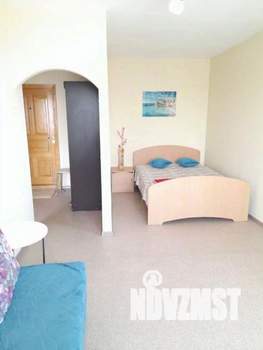 1-к квартира, посуточно, 32м2, 1/1 этаж