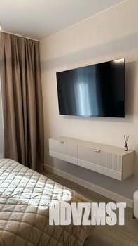 Студия квартира, посуточно, 28м2, 14/22 этаж