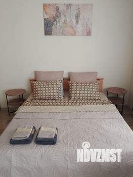 Студия квартира, посуточно, 30м2, 2/4 этаж