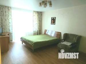 1-к квартира, посуточно, 38м2, 7/10 этаж