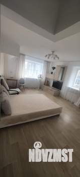 Студия квартира, посуточно, 33м2, 4/6 этаж