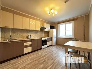 Студия квартира, посуточно, 56м2, 10/10 этаж