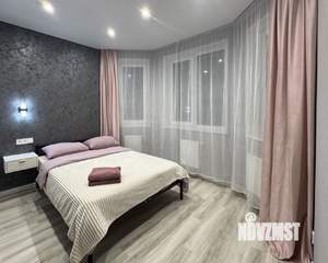 1-к квартира, посуточно, 57м2, 12/20 этаж