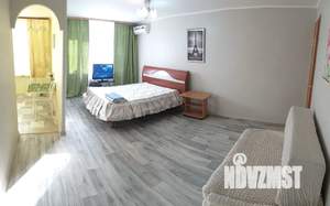 1-к квартира, посуточно, 32м2, 3/5 этаж