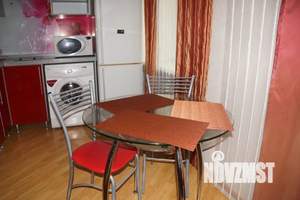 Студия квартира, посуточно, 54м2, 5/12 этаж