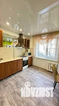 1-к квартира, посуточно, 40м2, 1/10 этаж