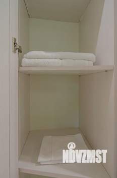 2-к квартира, посуточно, 40м2, 1/5 этаж