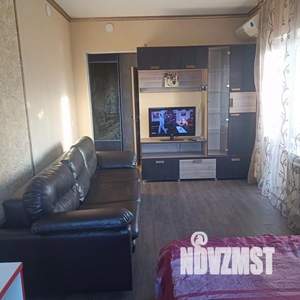 1-к квартира, посуточно, 42м2, 1/1 этаж