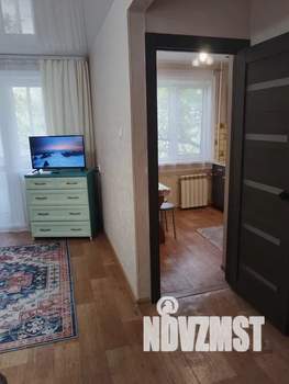 1-к квартира, посуточно, 40м2, 2/5 этаж