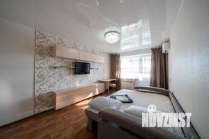 1-к квартира, посуточно, 54м2, 1/1 этаж