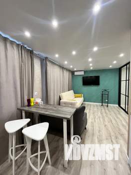 1-к квартира, посуточно, 33м2, 2/5 этаж