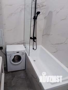 Студия квартира, посуточно, 28м2, 1/17 этаж