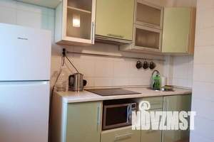 1-к квартира, посуточно, 35м2, 4/9 этаж