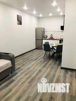 2-к квартира, посуточно, 37м2, 2/25 этаж