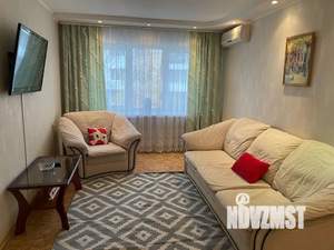 2-к квартира, посуточно, 42м2, 3/5 этаж